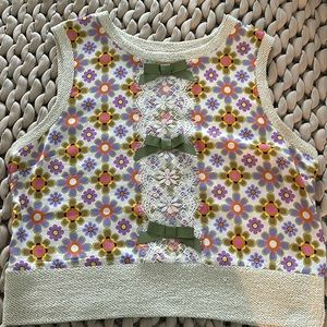 Anthropologie vest